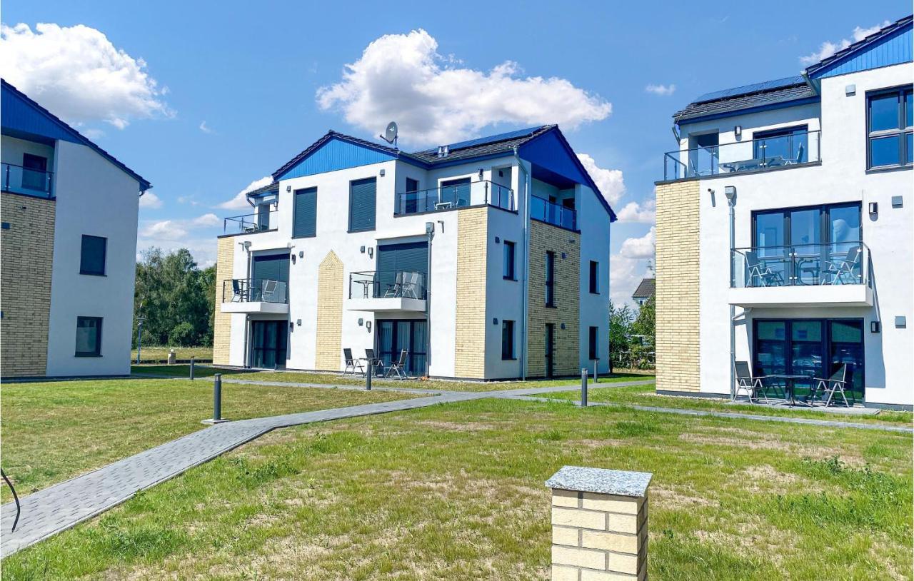 2 Bedroom Cozy Apartment In Rechlin Luaran gambar