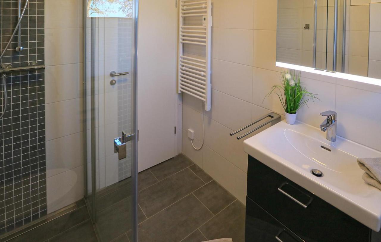 2 Bedroom Cozy Apartment In Rechlin Luaran gambar
